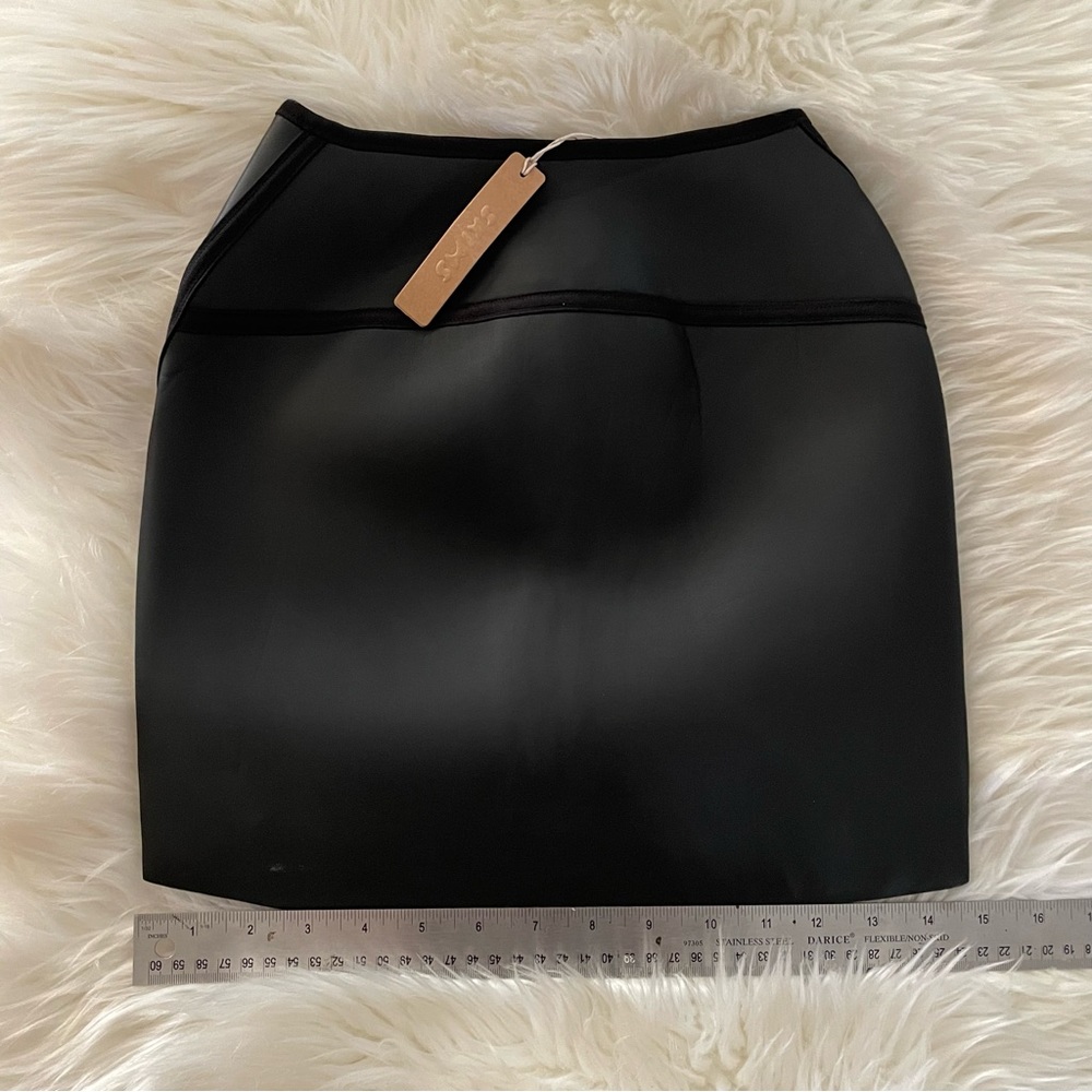 Skims Rubberized Scuba Swim Mini Skirt XS ONYX CU-SKT-3162 NWT Beach